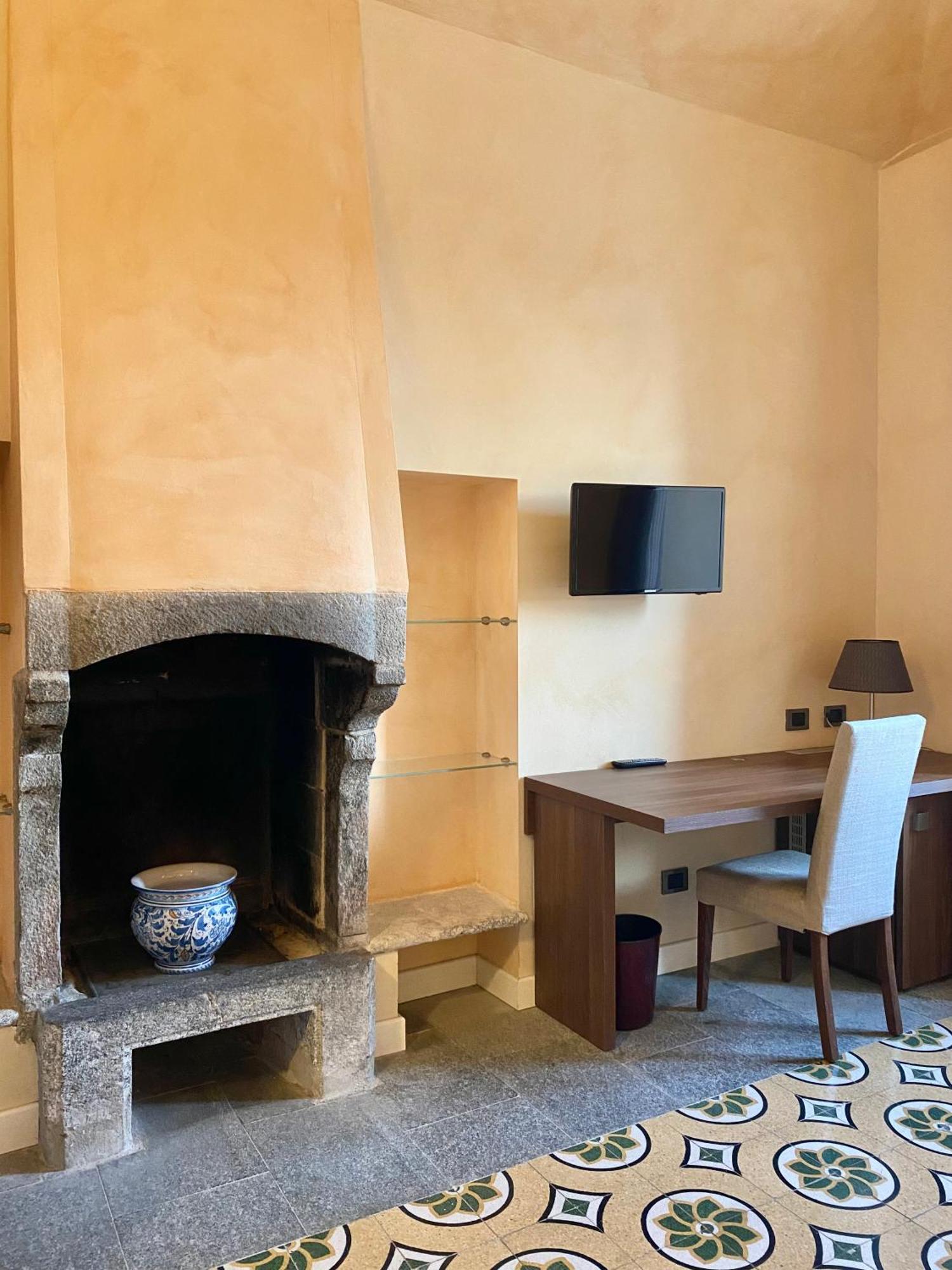 Relais & Spa Castello Di Casiglio Erba Cameră foto